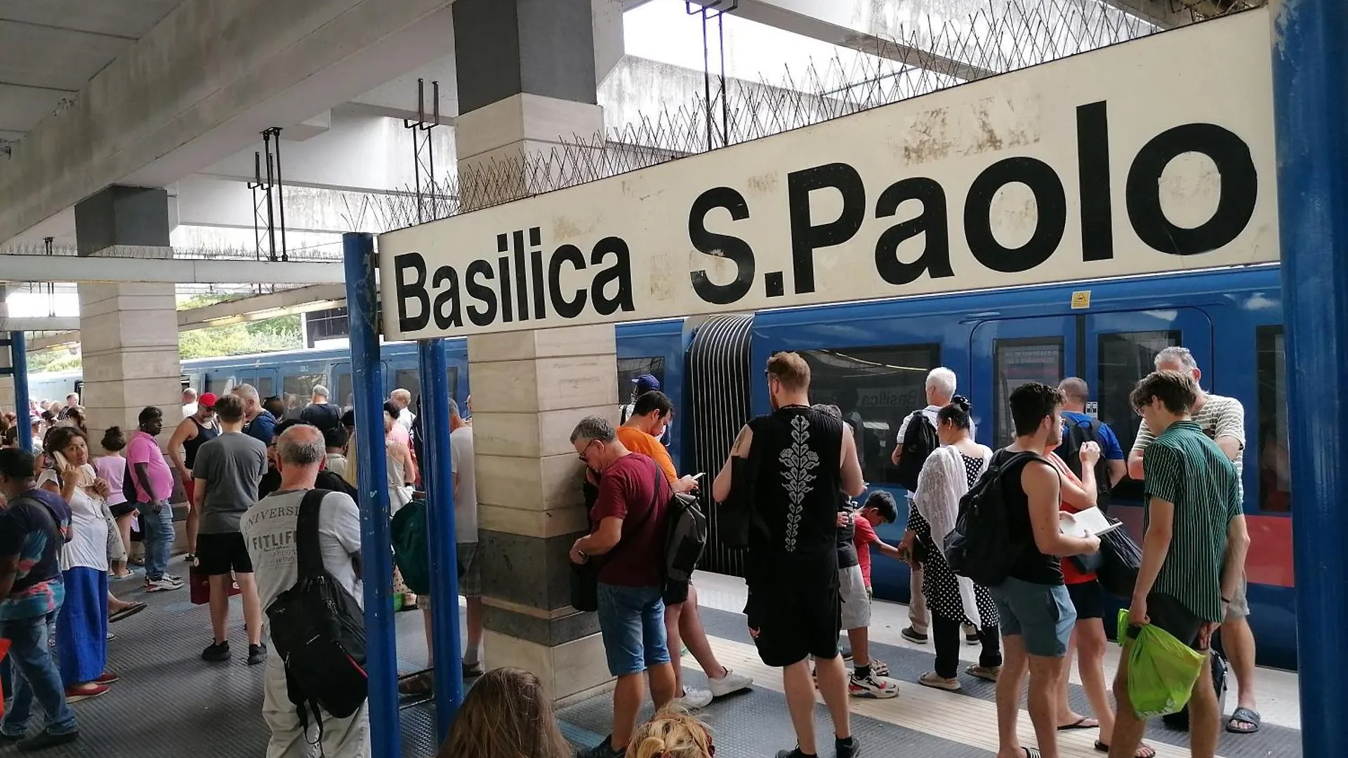 Savi Guest House Metro B S Paolo Rome Italy